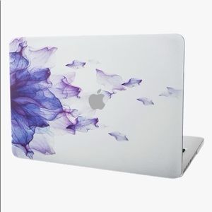 New MacBook Pro 13 with a flower pedal fire print hardshell